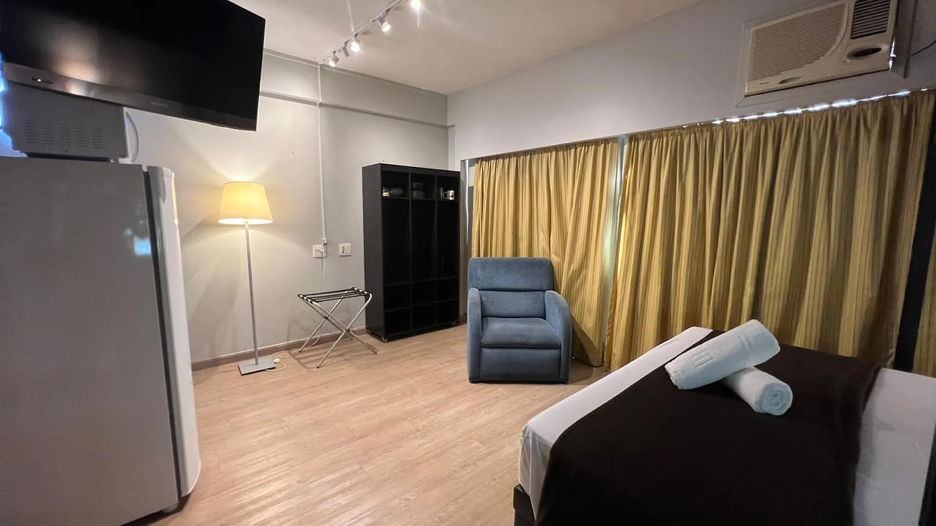 Hotel Live Logde V Mariana Pq Ibirapuera Uh-904 圣保罗