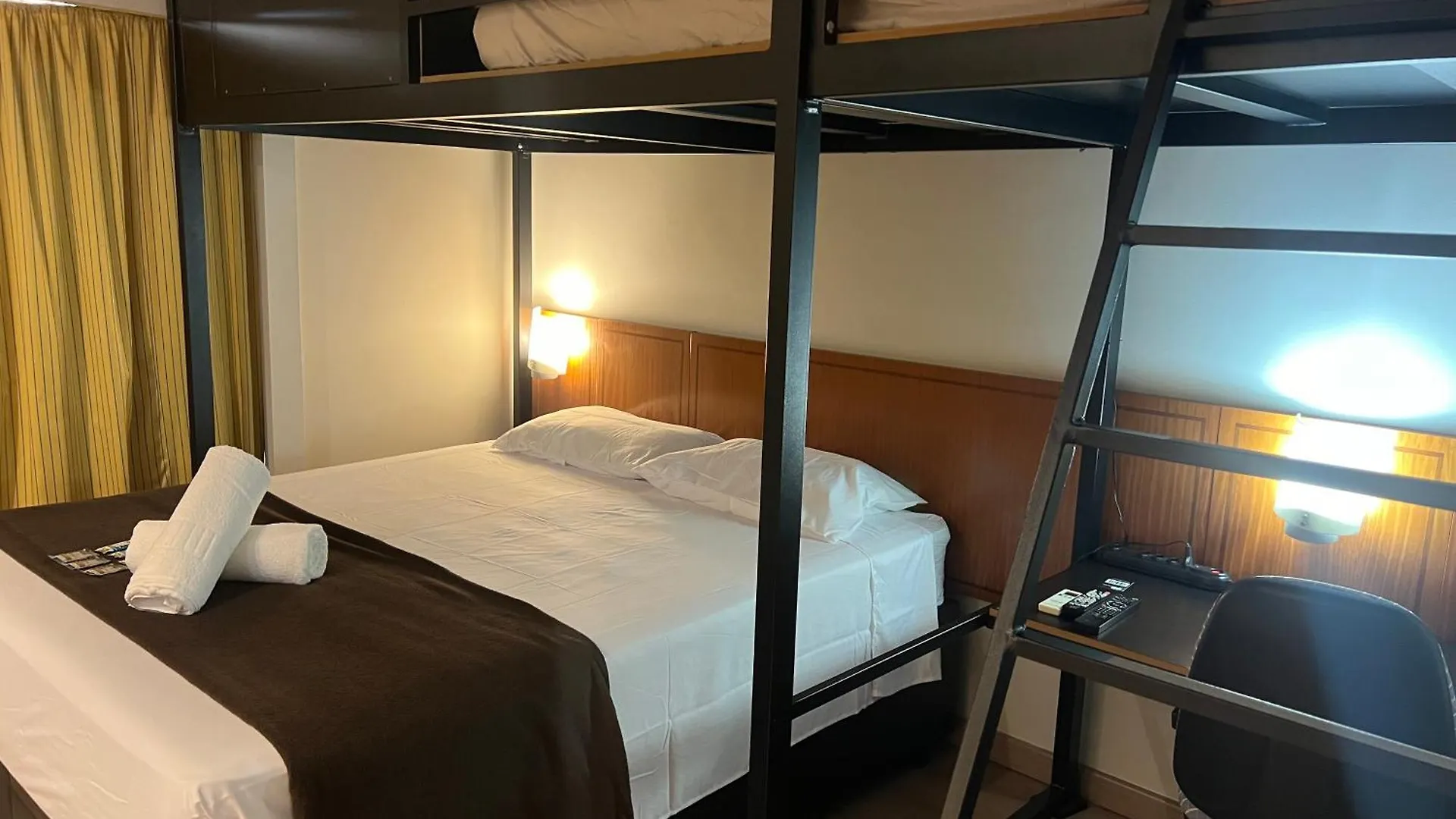 Hotel Live Logde V Mariana Pq Ibirapuera Uh-904 圣保罗 3*,